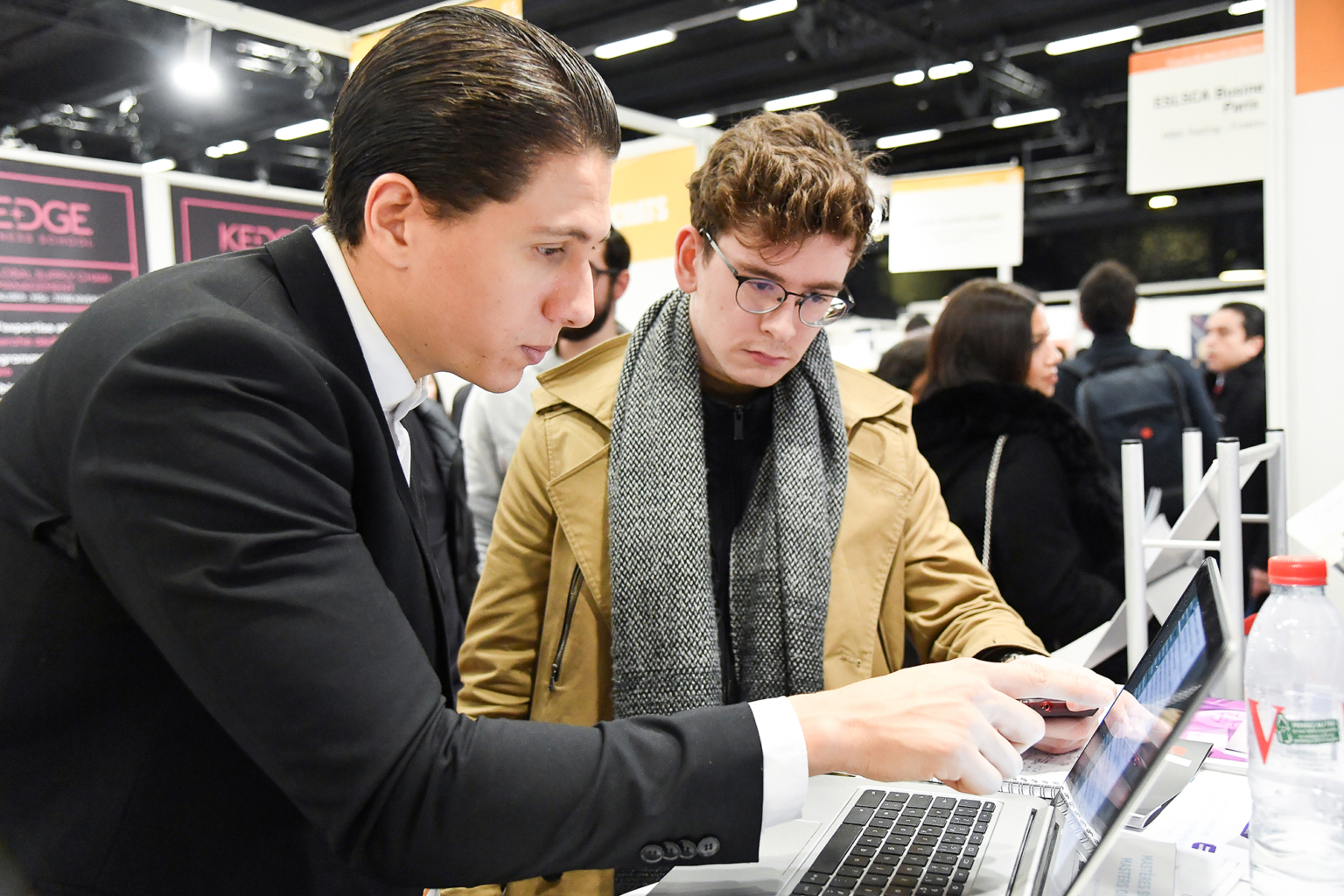 Photo reportage sur les stands du salon de l’éducation