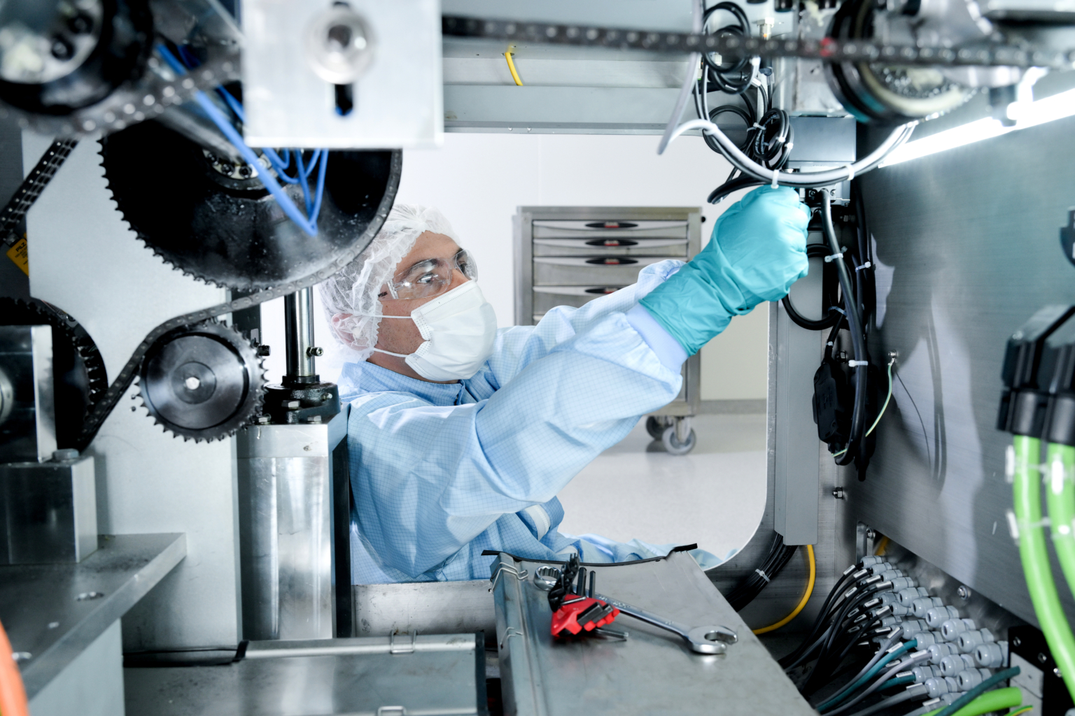 Les services techniques en action pour un reportage dans l'industrie