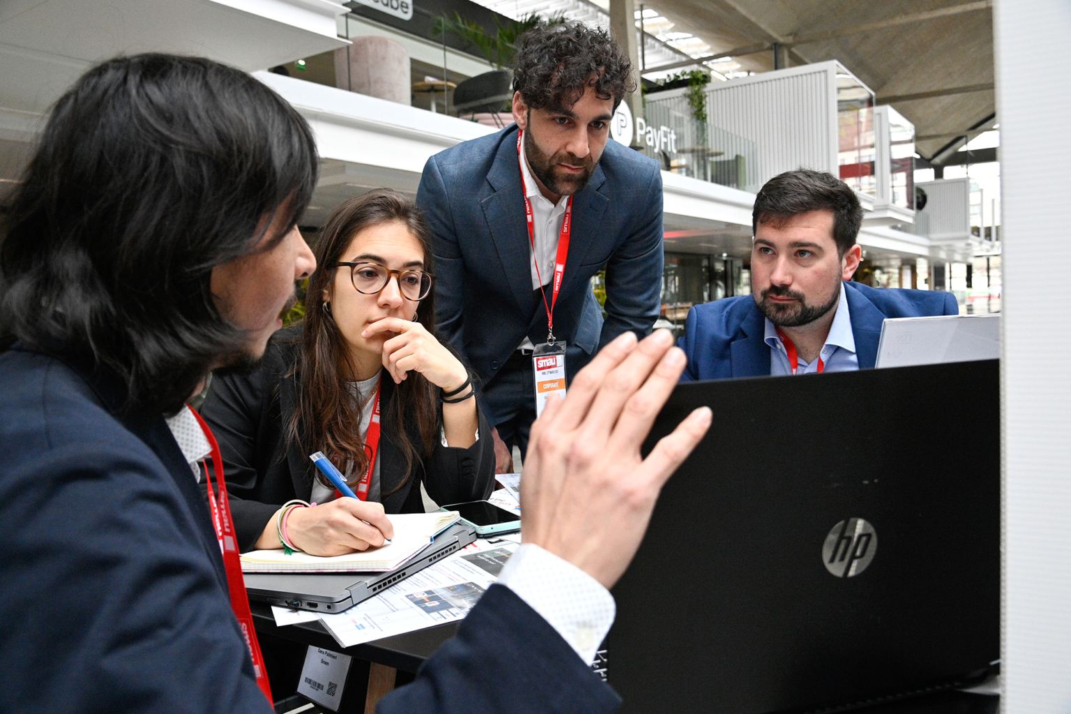 Reportage de l'activité sur les stands du salon