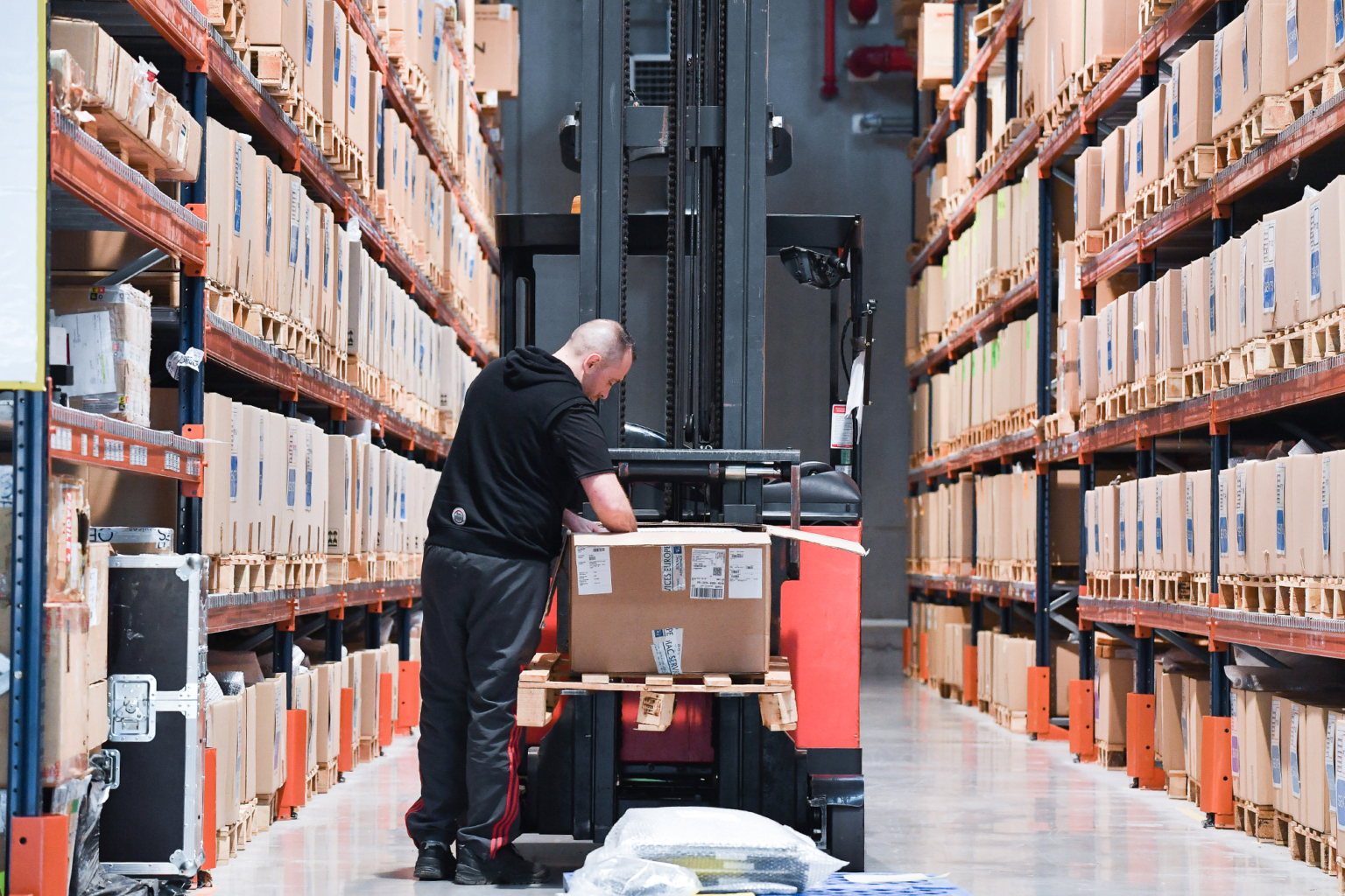 Photo d'illustration dans un entrepôt de logistique
